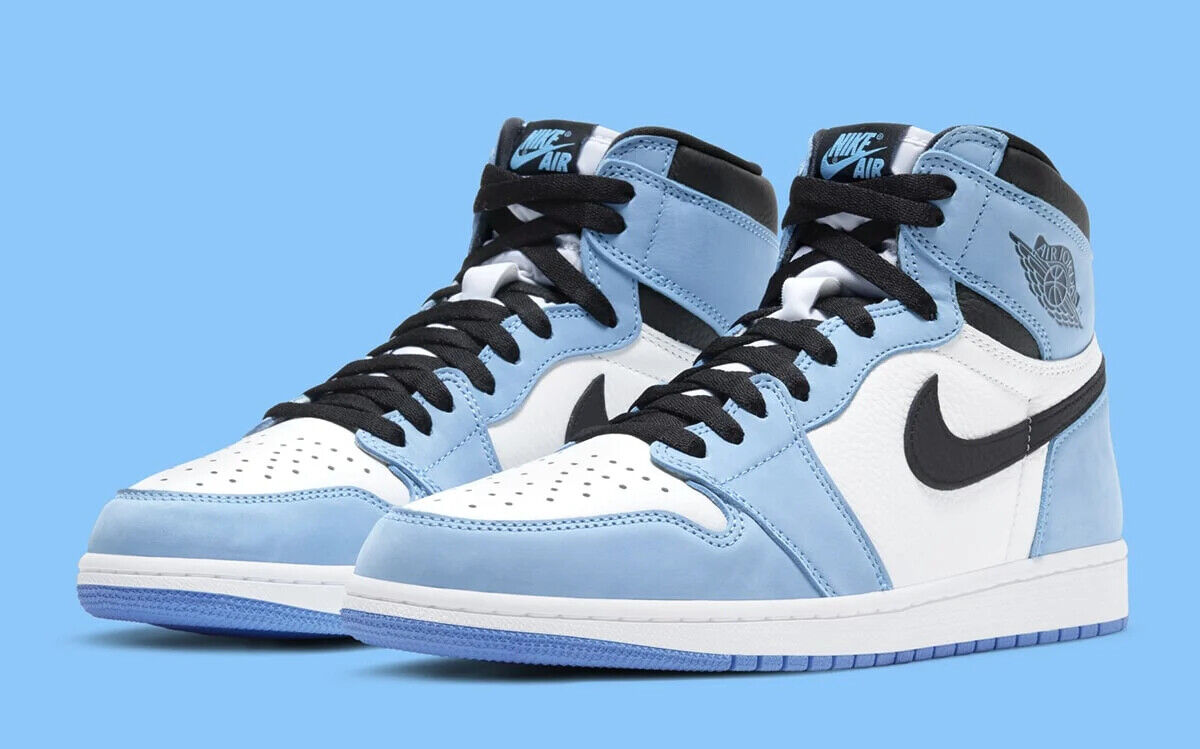 Air Jordan 1 High “University Blue” – White/Black/Light Blue Sneaker